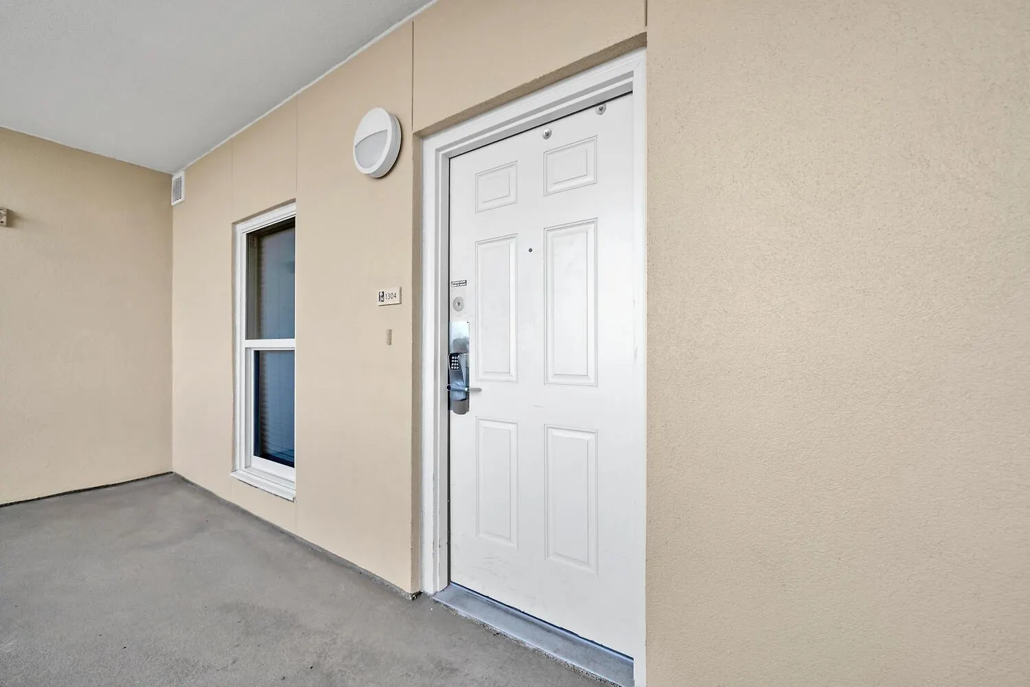 Majestic Beach Towers 1-1304 Panama City Beach