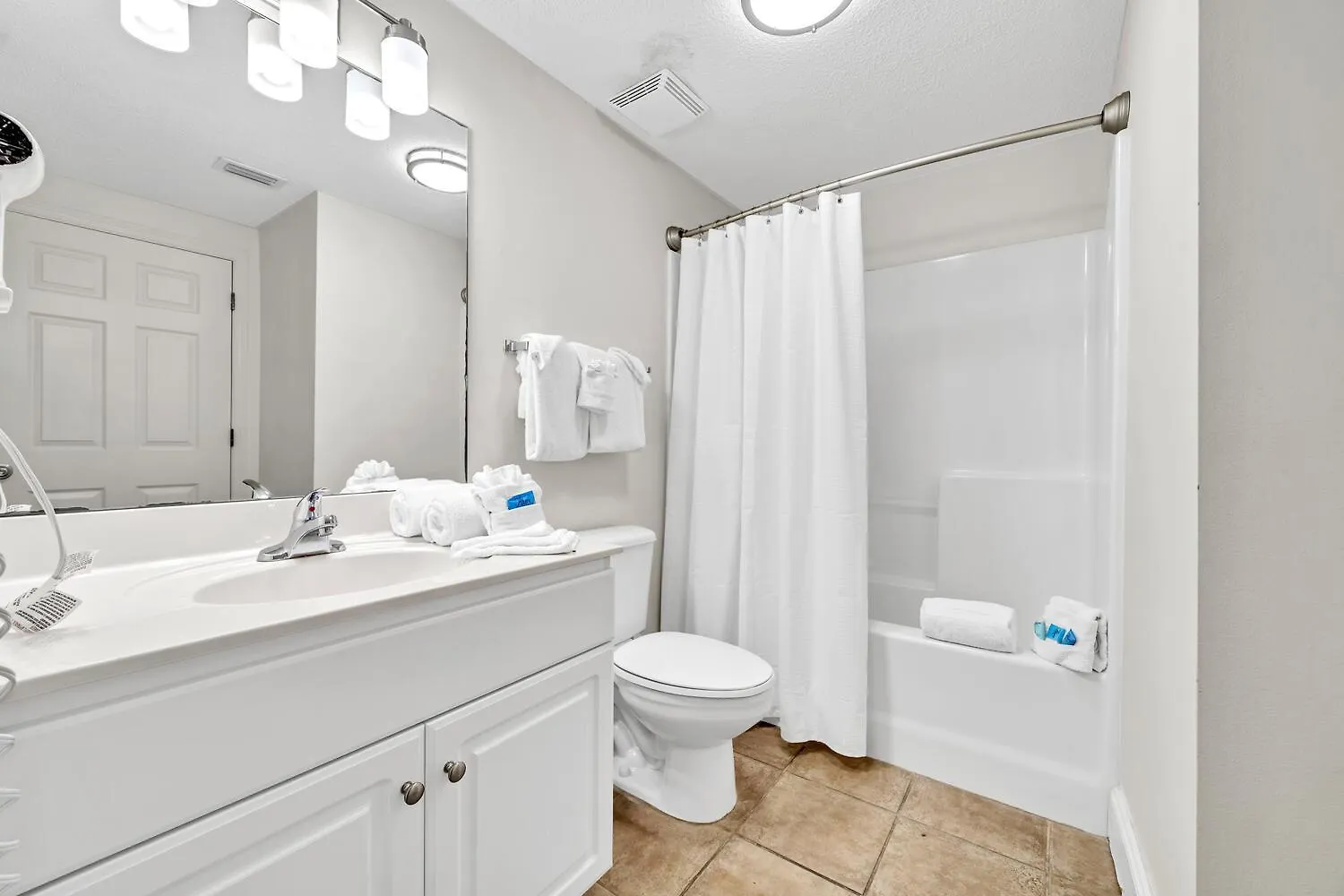 Majestic Beach Towers 1-1304 Panama City Beach